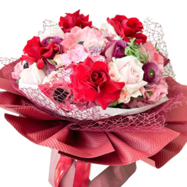 Passionate Blooming Bouquet