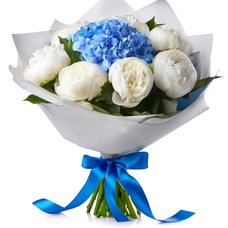 Ramo de hortensias y peonías de elegancia