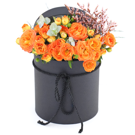 Ramo de rosas de pérgola al atardecer